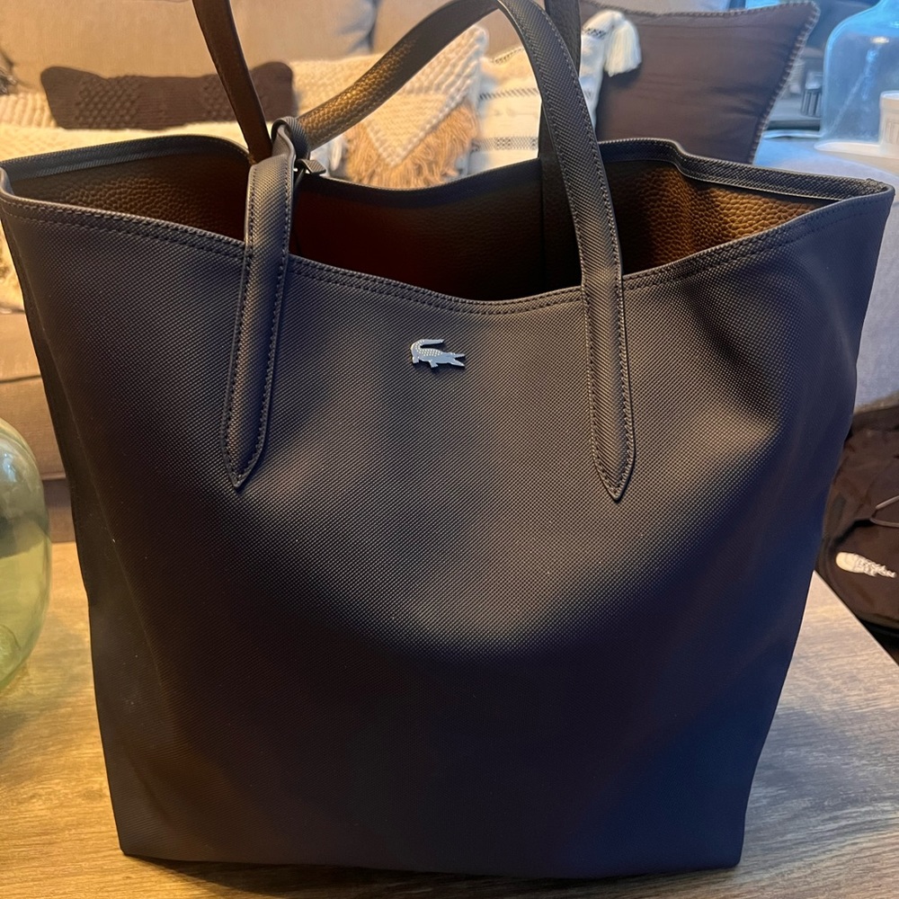 Large navy Izod tote